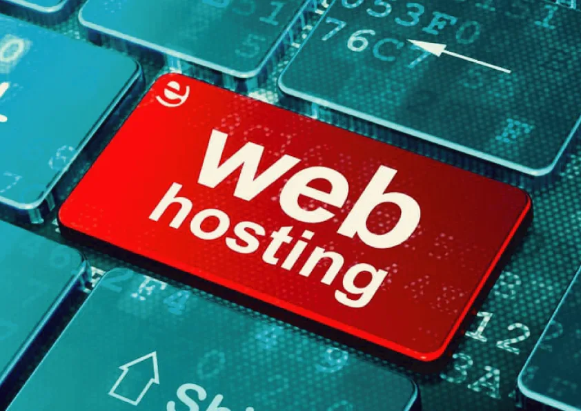 ¿Qué diferencia hay entre un dominio y un hosting?